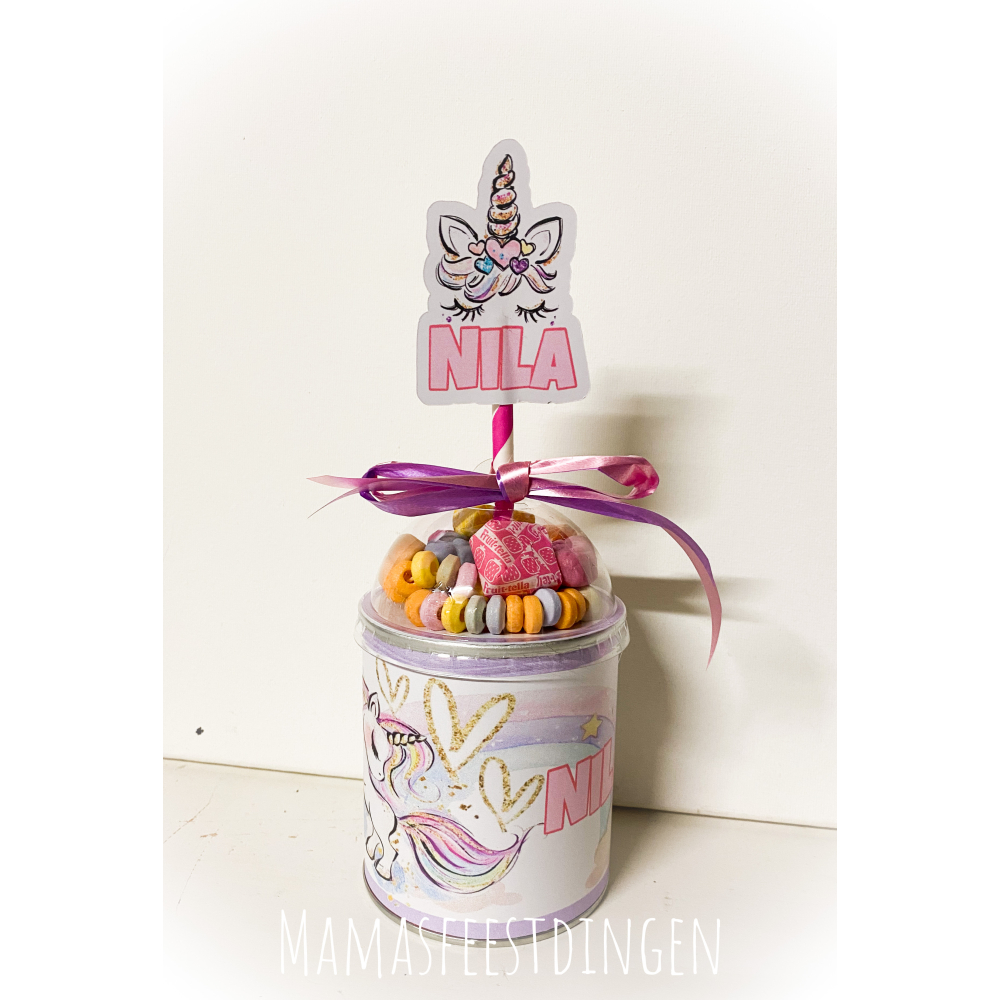  Pringles met snoepdeksel unicorn 