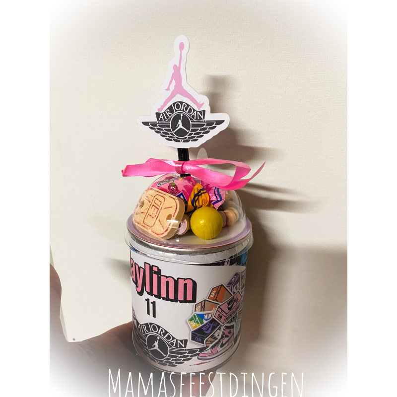 Pringles met snoepdeksel Nike Jordan 