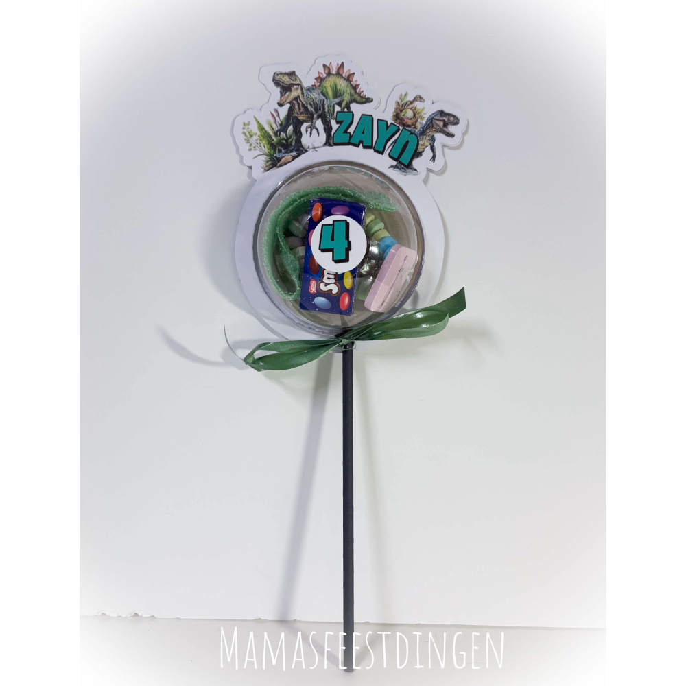 Traktatie bol  dino stoer 