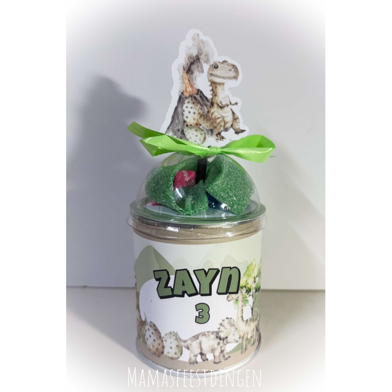 Pringels met snoepdeksel dino vriendelijk 