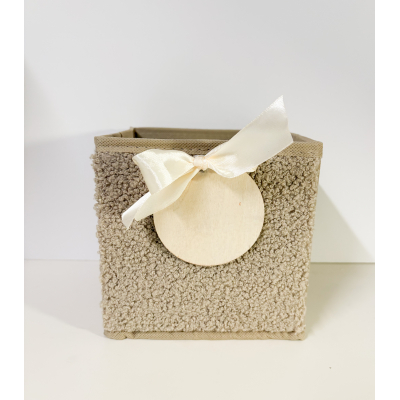 Teddy maand beige met houten label en strik 