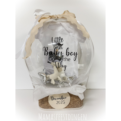 Baby boy on the way …. Zwangerschaps aankondiging Baby boy on the way …. Zwangerschaps aankondiging