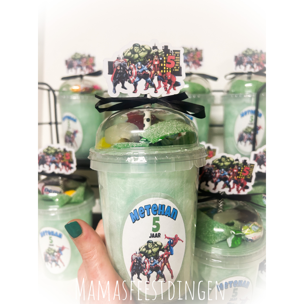  Suikerspin met snoepdeksel  Avengers 