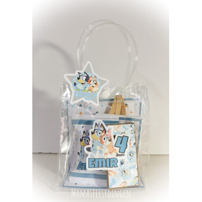 Plastic cadeau tasje met schilders ezeltje en snoepje Plastic cadeau tasje met schilders ezeltje en snoepje